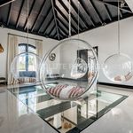 Rent 6 bedroom house of 550 m² in Marbella