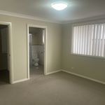 Rent 4 bedroom house in Hoxton Park