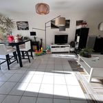 Rent 2 bedroom apartment of 66 m² in Pessac