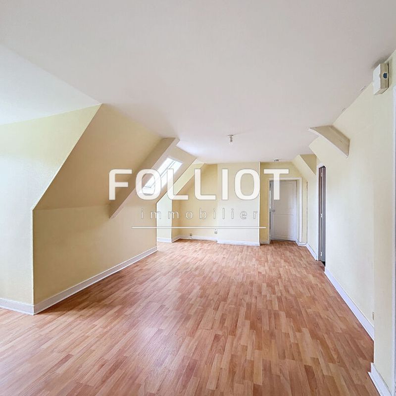 A LOUER Appartement Granville 2 pièce(s) 45.01 m2