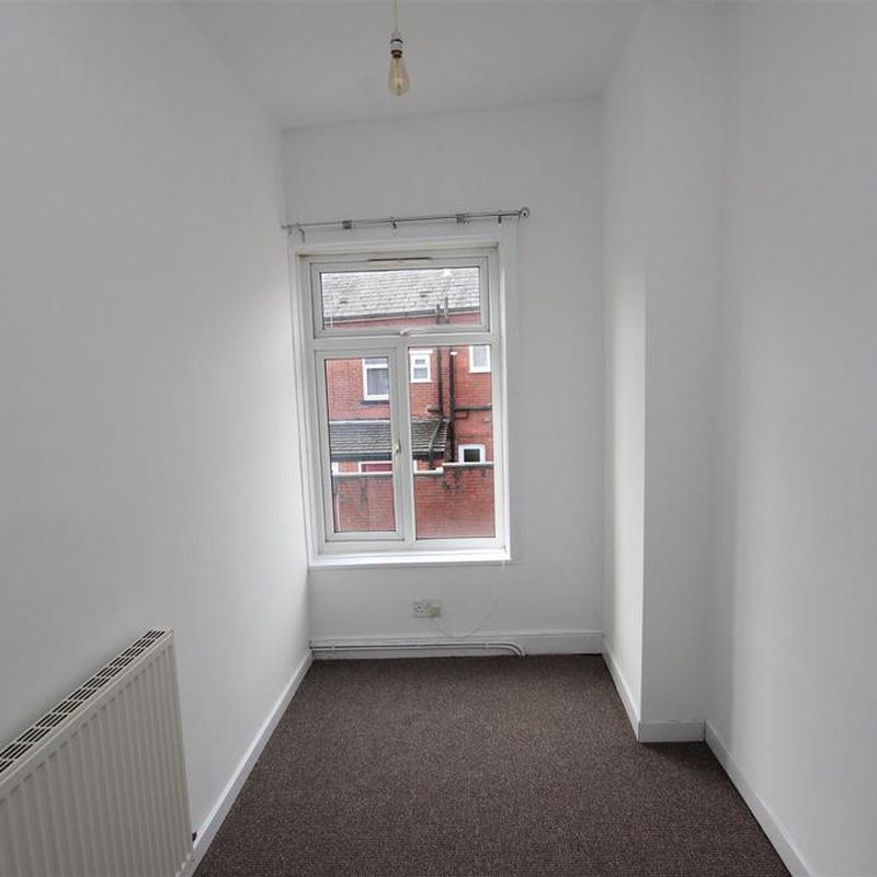 2 bedroom terraced house to rent Victory