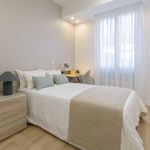 Rent a room of 195 m² in Madrid