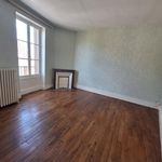 Rent 7 bedroom house of 125 m² in Châteauroux