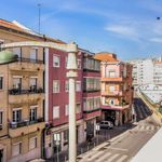 Rent 2 bedroom apartment of 1 m² in Lisboa