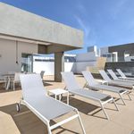 Rent 3 bedroom apartment of 122 m² in Marbella