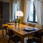 Huur 1 slaapkamer appartement van 861 m² in Bruxelles