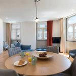 Rent 1 bedroom apartment of 75 m² in Porto