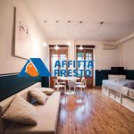 Rent 1 bedroom apartment of 30 m² in Florence