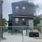 Rent 4 bedroom apartment of 235 m² in Staten Island