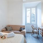 Rent 3 bedroom apartment of 95 m² in Firenze
