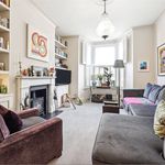 Rent 4 bedroom house of 146 m² in London
