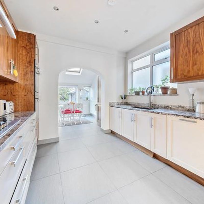 Terraced house to rent in Old Deer Park Gardens, Richmond TW9 North Sheen