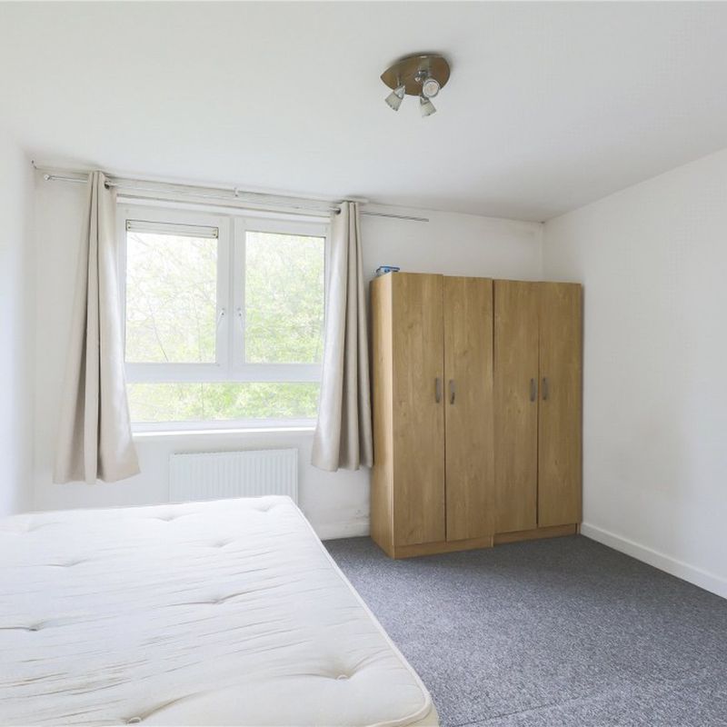2 bed Flat/Apartment Under Offer Holbrooke Court, Islington £2,500 PCM Fees Apply Barking and Dagenham