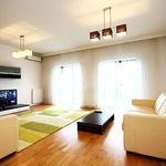 Rent 4 bedroom apartment of 200 m² in Madrid