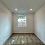 Rent 4 bedroom apartment of 1788 m² in Santa Fe Springs