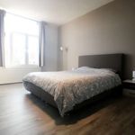 Huur 2 slaapkamer appartement van 92 m² in Schaarbeek