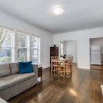 Appartement de 775 m² avec 1 chambre(s) en location à Vancouver