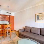 Rent 1 bedroom apartment of 484 m² in Brussel