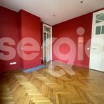 Rent 2 bedroom apartment of 59 m² in Lille