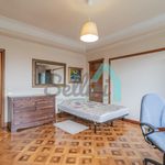 Rent 6 bedroom apartment of 246 m² in Oviedo
