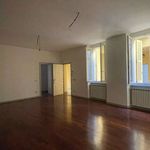 Affitto 3 camera appartamento di 124 m² in Vigevano