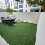 Rent 3 bedroom house of 152 m² in Dubai