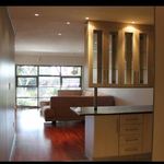Rent 2 bedroom apartment of 106 m² in Johannesburg