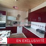 Rent 5 bedroom house of 102 m² in Louverné