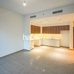 Rent 2 bedroom apartment of 87 m² in Dubai