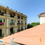 Affitto 2 camera appartamento di 48 m² in Salerno