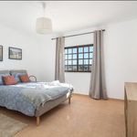 Rent 4 bedroom house of 250 m² in Lagoa