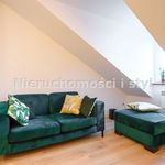 Wynajmij 4 sypialnię apartament z 65 m² w Wrocław