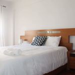 Rent 1 bedroom apartment of 20 m² in Queluz