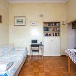 Rent 2 bedroom apartment of 35 m² in Roma