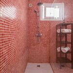 Rent 4 bedroom house of 200 m² in Lagos