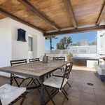 Rent 5 bedroom house of 212 m² in Marbella