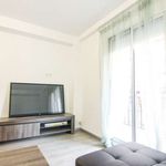 Rent a room of 85 m² in Manises