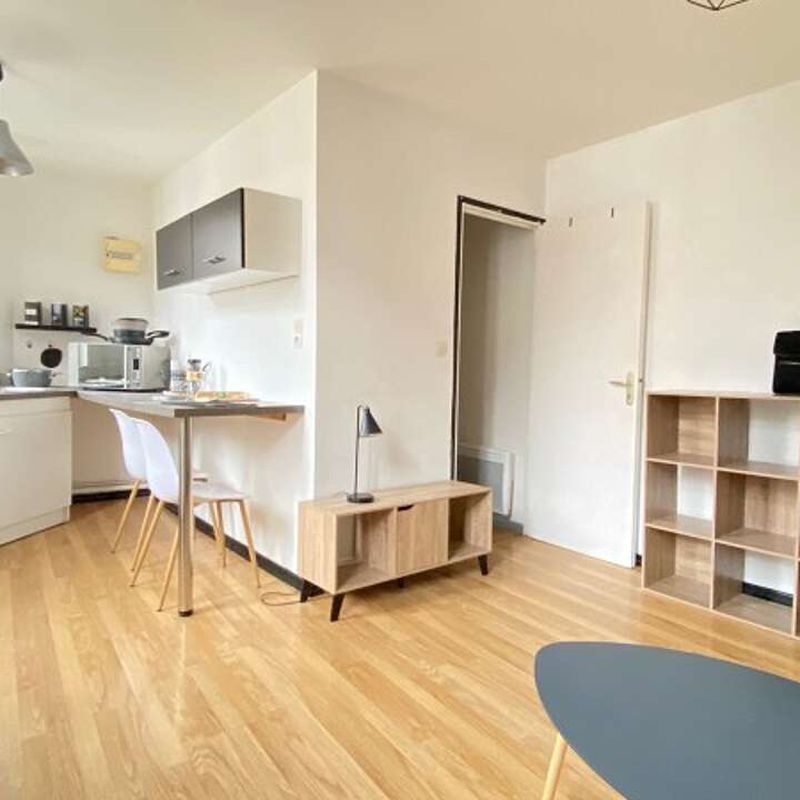 Location appartement 1 pièce 23 m² Valenciennes (59300)