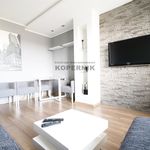 Wynajmij 2 sypialnię apartament z 36 m² w Toruń