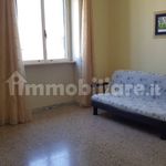 Rent 4 bedroom apartment of 80 m² in Gallipoli