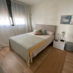 Rent 4 bedroom apartment in Mataró