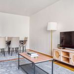 Rent 3 bedroom apartment of 83 m² in Paris