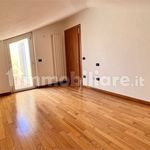Affitto 3 camera appartamento di 75 m² in Marsciano