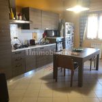 Rent 5 bedroom apartment of 140 m² in Syracuse