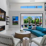 Rent 5 bedroom apartment of 353 m² in La Quinta