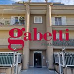 Rent 4 bedroom apartment of 100 m² in Casapulla
