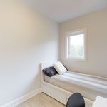 8 bedroom apartment in Ottawa