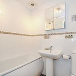 Rent 1 bedroom apartment in Horsham