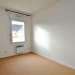 Rent 3 bedroom apartment of 63 m² in Vert Le Petit