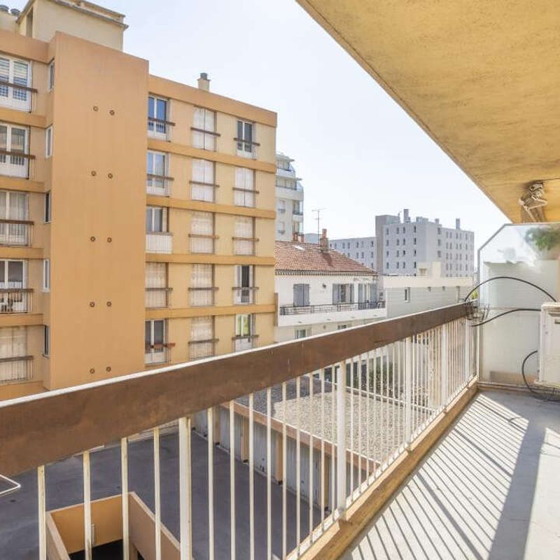 Location appartement 4 pièces 66 m² Marseille 10 (13010)